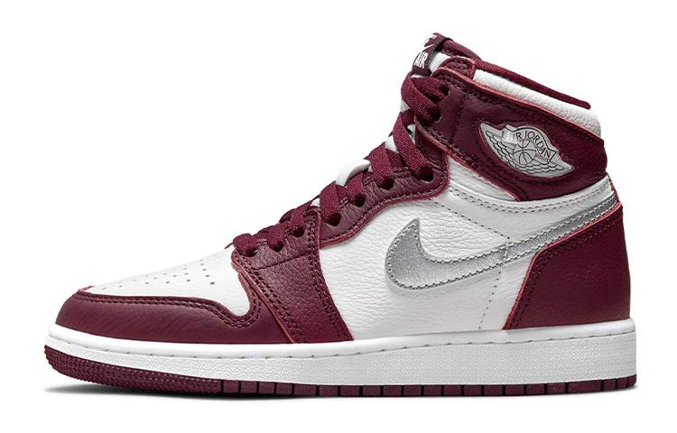 

Jordan Air Jordan 1 Retro High OG Bordeaux Comfortable Versatile Leather Bordeaux Cushioning High top 575441-611 38.5