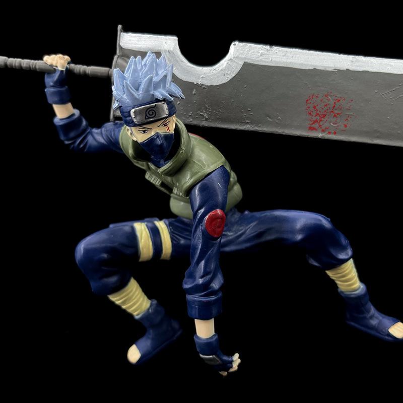16CM Anime Naruto Kakashi Ninja World War Sword Fighting Pose Kakashi Model Toy Gift Collection Action Figure PVC