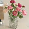 Composizione Floreale Artificiale di Peonie e Ranuncoli Floccati per Arredamento Casa