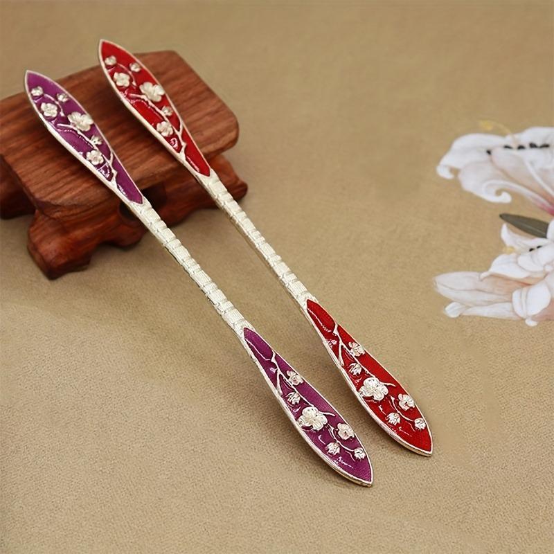 Beautifully styled women's hair, fixed hair accessories, hairpins, hair accessories, headwear