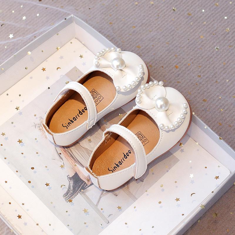 

Кожаная обувь для маленьких девочек, детская обувь на плоской подошве, детская повседневная обувь на плоской подошве, милая принцесса с бантом и стразами, жемчуг 23 бежевый