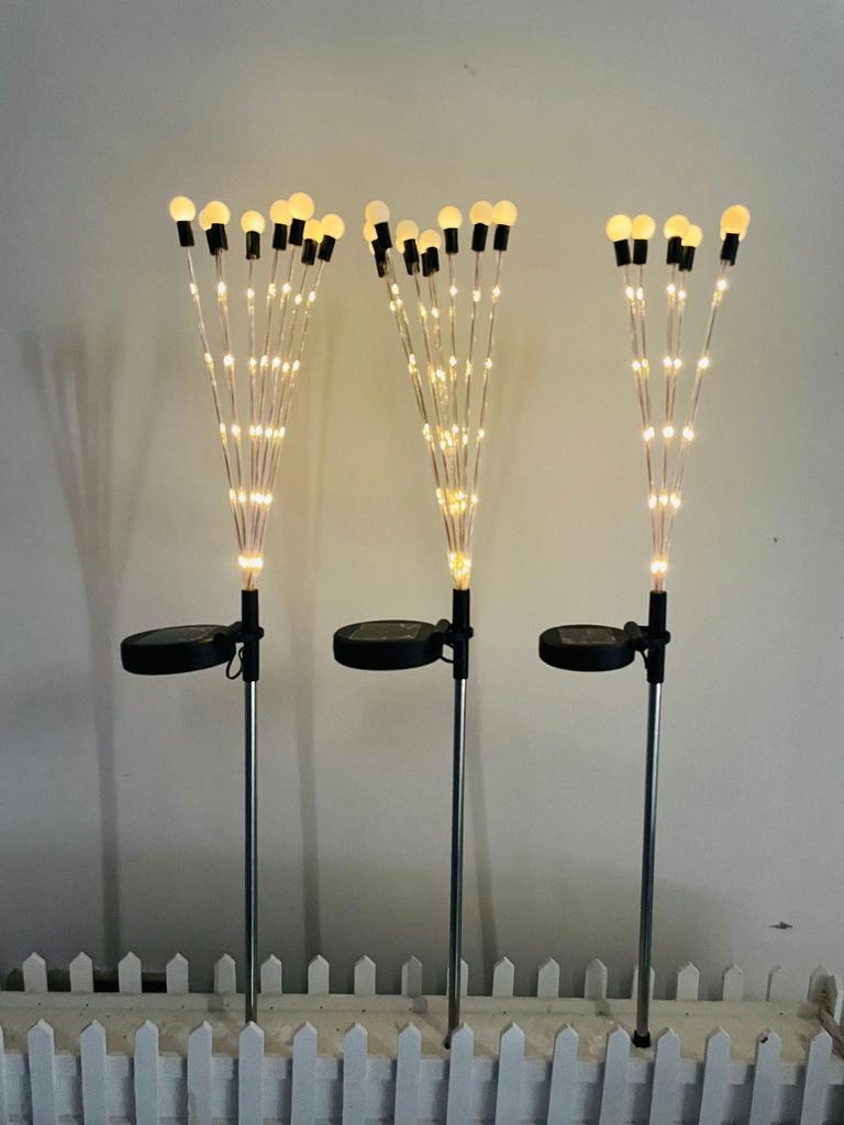 Wodoodporne solarne lampki ogrodowe świetliki do dekoracji zewnętrznej