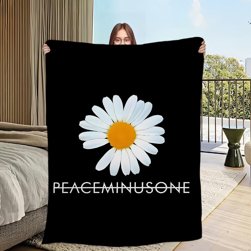 

Fashion P-Peaceminusone Cool Blanket Soft Comfortable Nap Plush Suitable For Iiving Room Office Bedroom Birthday Home Kid Gift 80x60in