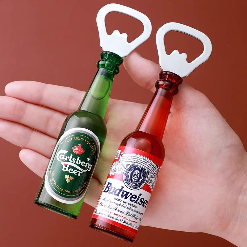 Exkluzivně pro nováčky: Magnetický otvírák na láhve a magnet na ledničku