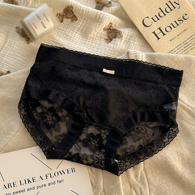 Ladies Summer Thin Sexy Lace Edge Antibacterial No Trace Breathable Briefs