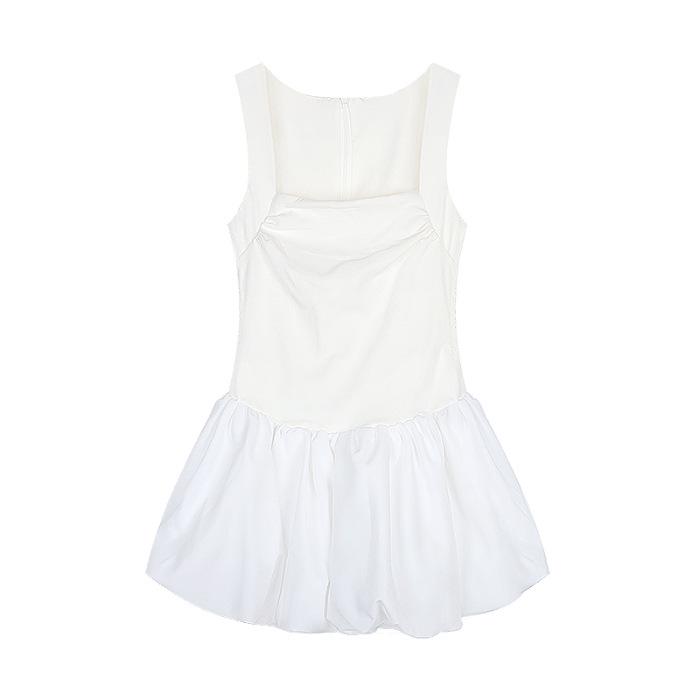 

Маленька біла літня сукня в стилі феї на тонких бретелях зі спідницею, що пишно майорить Small білий