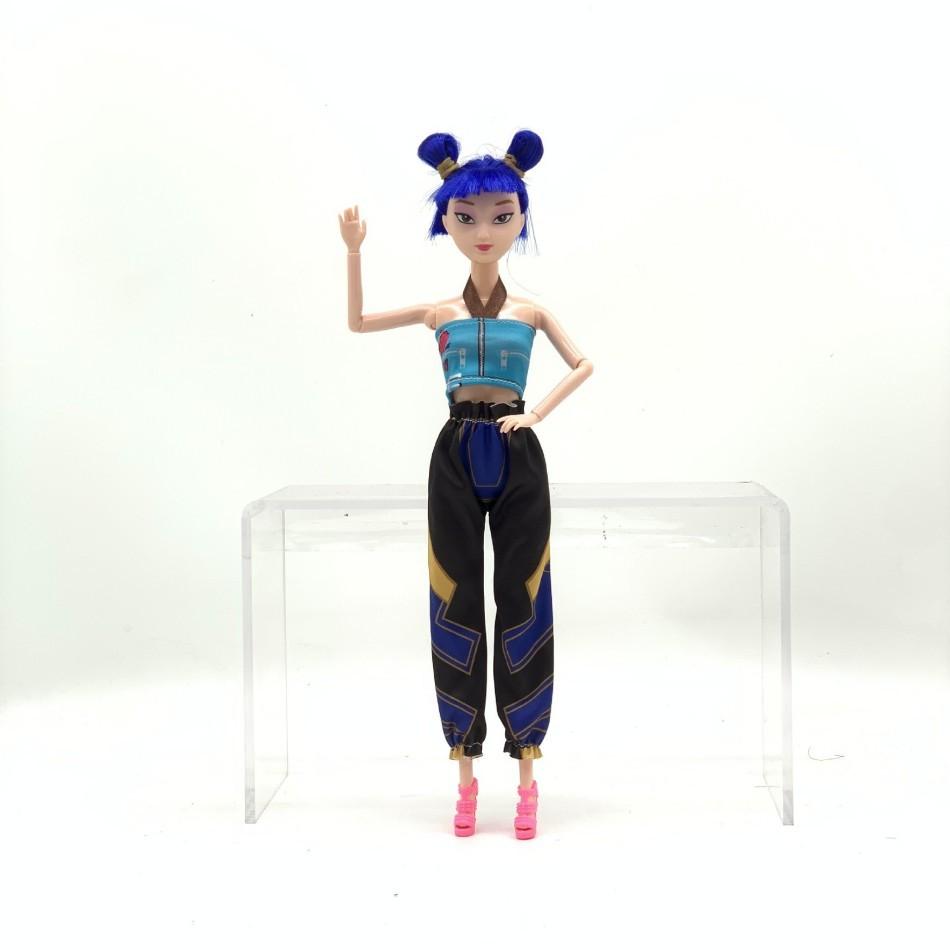 

30cm new Cute Witch Hunting Group KPOP Figurine Series Protagonist Group Magpie Model Anime Game Doll Model Home Decoration