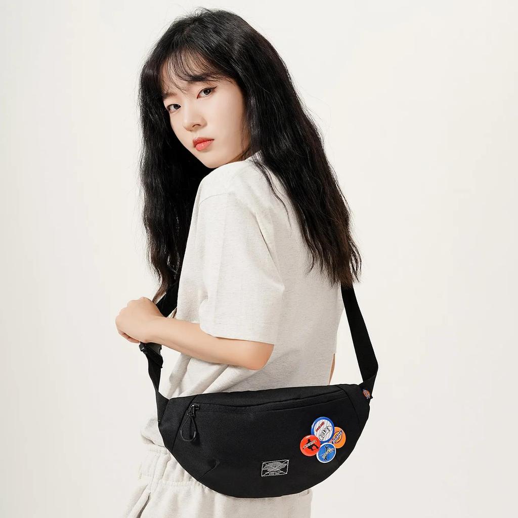 Dickies Outdoor Sports Recommendation Crossbody Bag , Sling Bag , Fanny Pack Unisex (Unisex) Fanny Packs DK009623BLK1