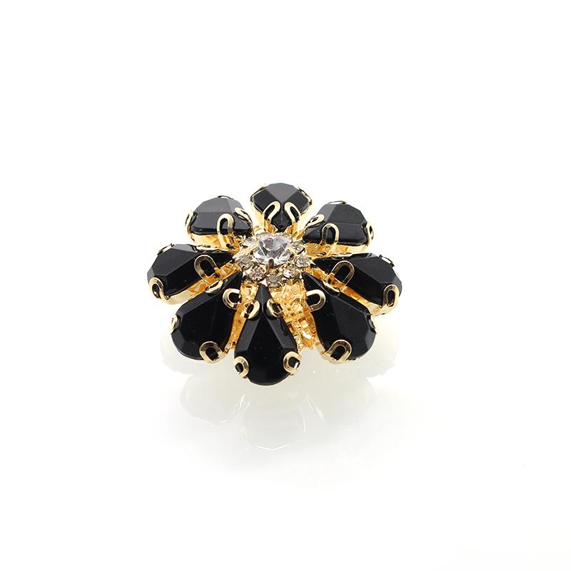 33 * 33MM2Pcs/Lot Floral Diamond Button Fashion DIY Shirt Sweater Suit Versatile Alloy Clothing Buckle Accessories