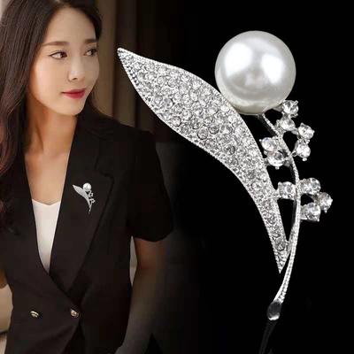 Spilla Gioielli Perla Diamante Foglia Corsage Accessorio Blazer Donna Spilla