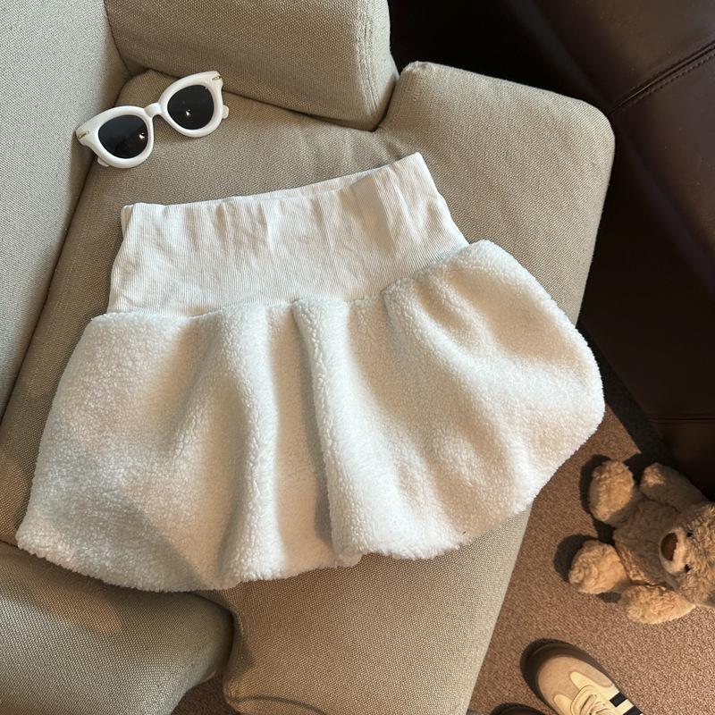 Sweet Style Elastic Waist Slim-Fit Faux Lamb Wool Skirt for Women - Autumn/Winter Short Skirt