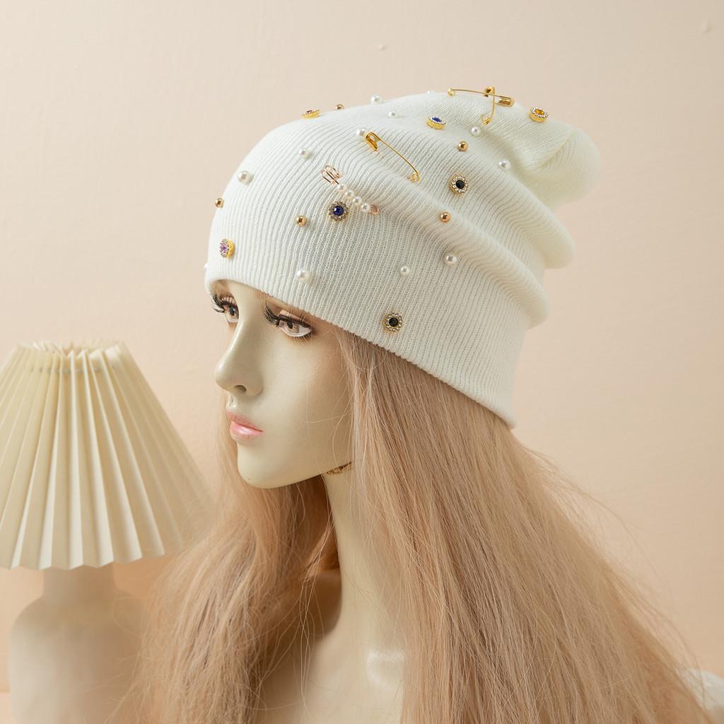 

Acrylic Knit Hat For Men And Women With Rhinestone Embellishments And Geometric Pattern For Winter Wear белый