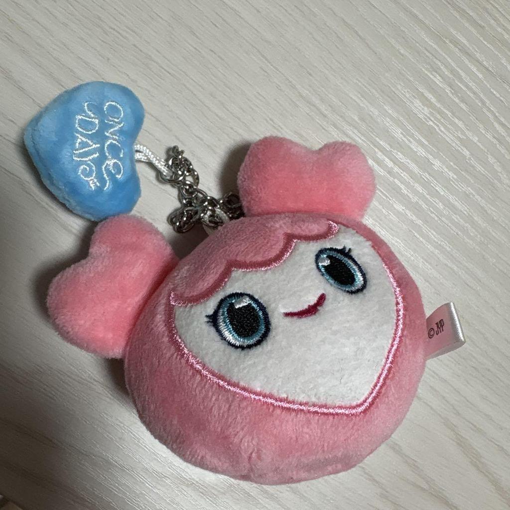 [USED] TWICE Goods Bag Charm