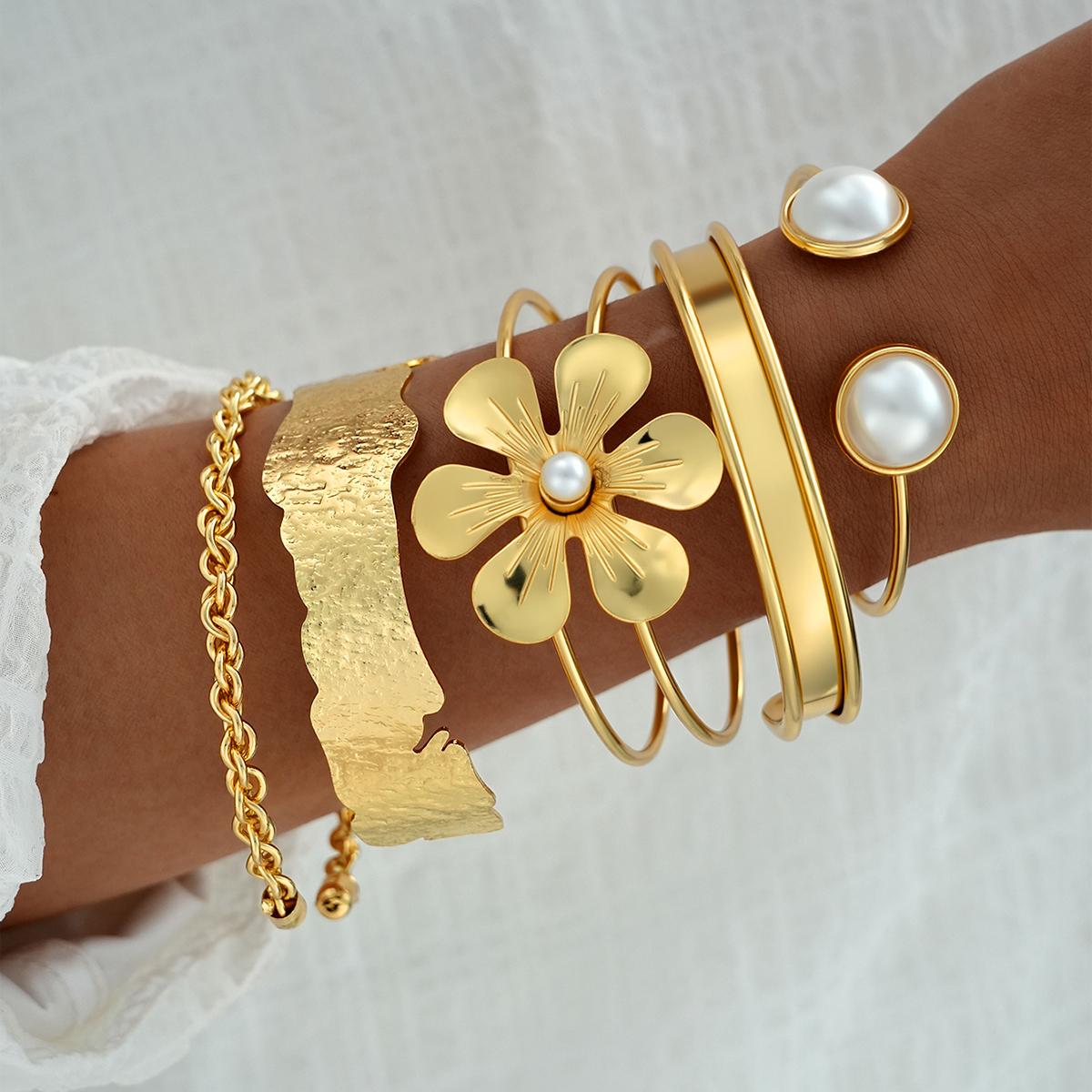 

5 Pcs/Set Vintage Gold Color Flower Pearl Bracelet for Women Fashion Retro Geometric Metal Open Bangle Charm Party Jewelry Gifts