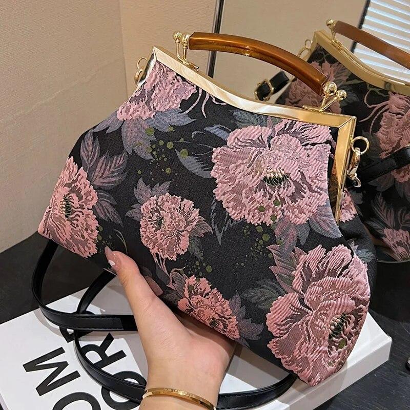 Vintage Designer Women Chain Shoulder Bags Clutch Crossbody Bags Wedding Lock Shell Clip Designer Purple Yellow Flower Handbags