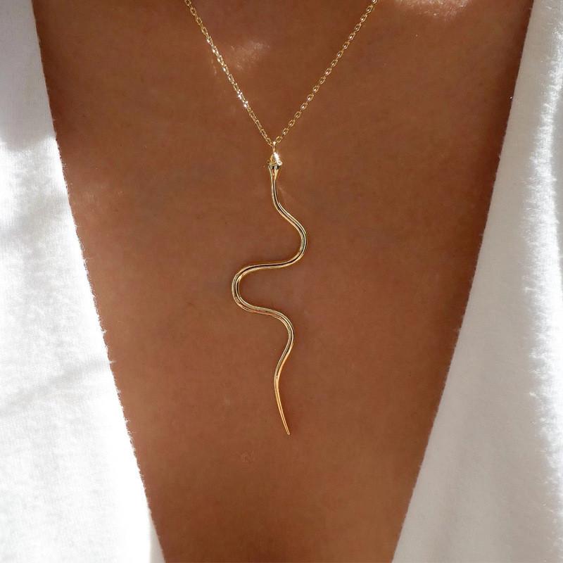 

Gold Color Snake Pendant Choker Necklace for Women Fashion Female Wedding Bridal Necklace Jewelry Accessories New