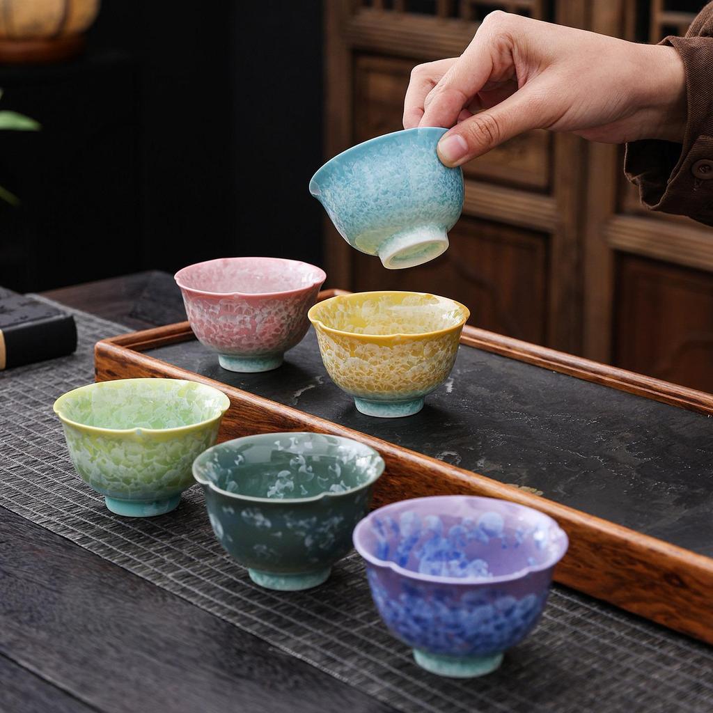 Exquisite Crystalline Glaze Ceramic Tea Cup Set - Gongfu Style for Elegant Tea Tasting