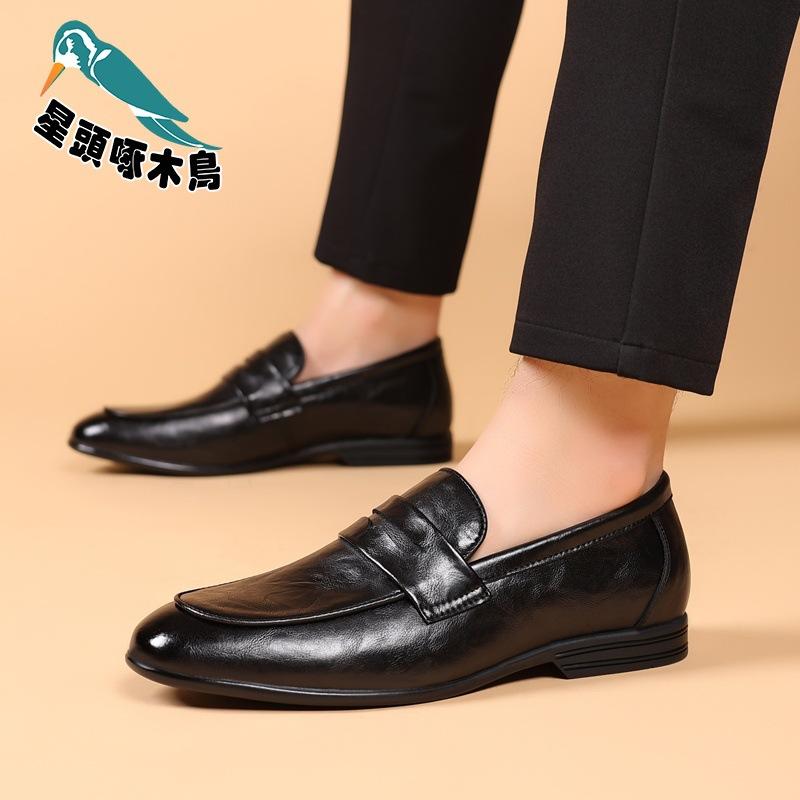 Spring and Summer Breathable Men's Shoes One Pedal Men's 2025 New Shoes Soft-faced Soft-soled Leather Shoes