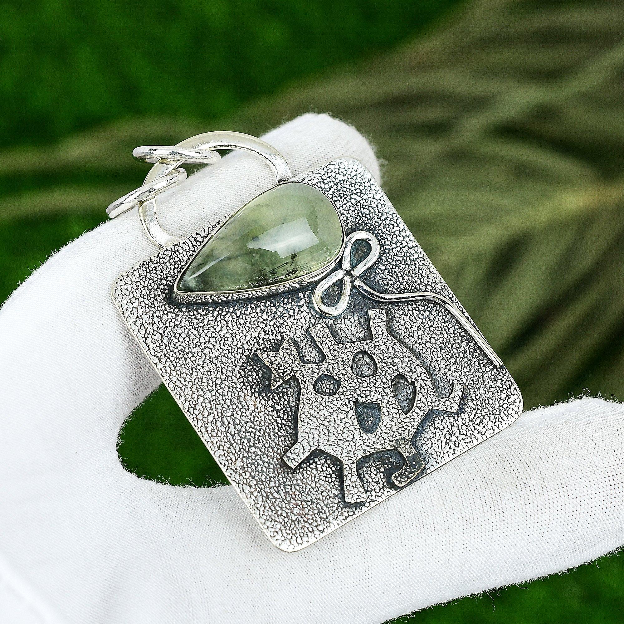 

Friendship Day Sale 925 Sterling Silver Pear Prehnite Stone Daughter New Pendant