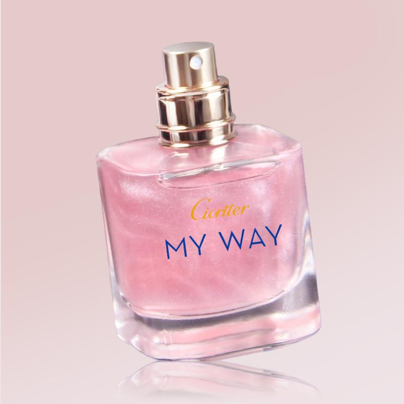 50ml Perfumy damskie Dobra atomizacja Trwały zapach Różowy Kompaktowy Ulepsz Urok Lekkie damskie płynne perfumy do makijażu na randkę