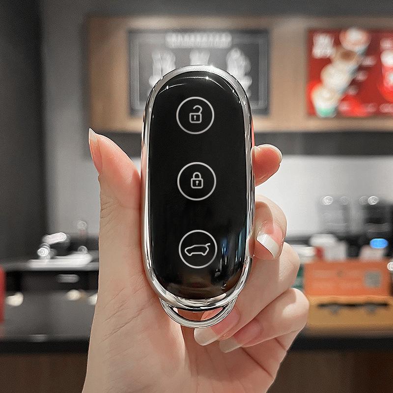 Ideal Applicable Key Case Shell for L6/l8/l9pro: Men's and Women's Car Interior Upgrade with Max Buckle