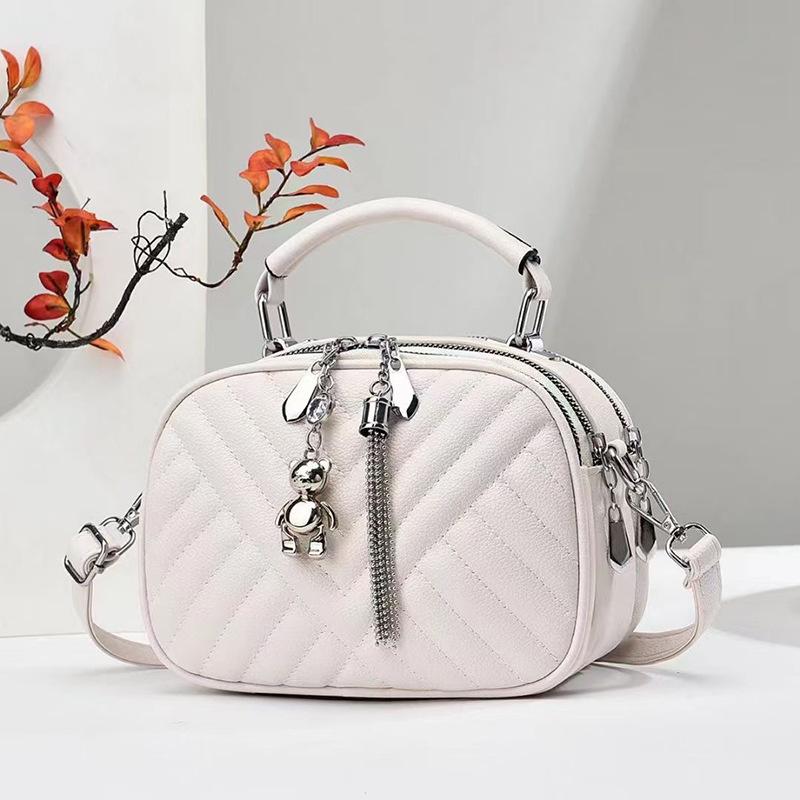 Women's Bag New Fashion Women's Large-capacity Portable Shoulder Messenger Bag Tide