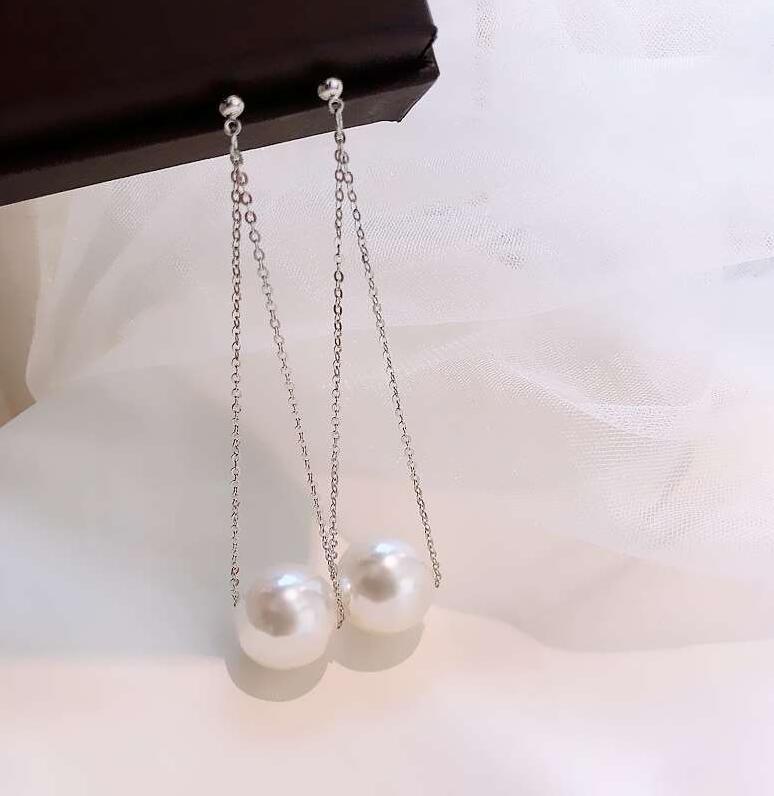 European & American Fashion Pearl Stud Earrings - New Styles and Popular Designs
