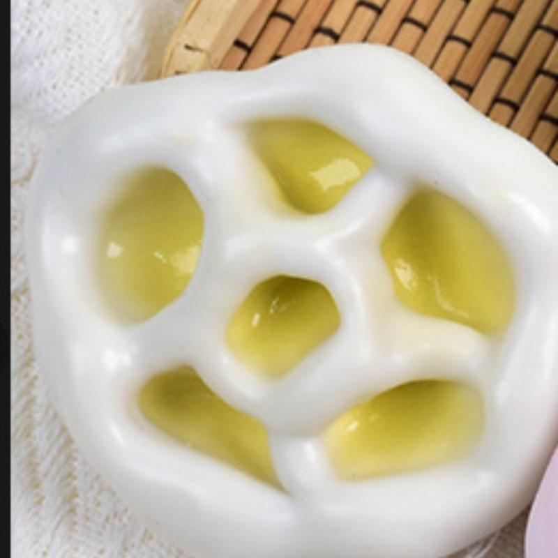 Squeeze Cat Paw Cute Soft Decompressing Pinching Plasticine New Fidget Cat's Paw Relief Squishy Toy Gift Stress Ball