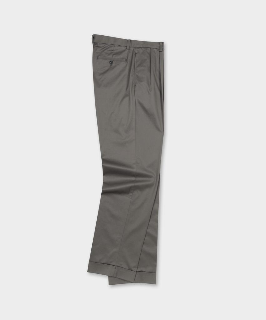 BROOKS BROTHERS Traditional Fit Lightweight Advantage Chino (Magnet) (Bbpcmmz503)