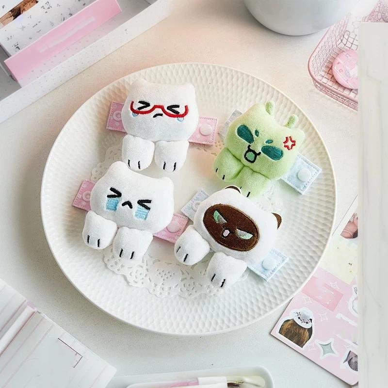 Cute Cartoon Doll Keychain Creative Cable Organizer Pendant Display Buckle Diy Jewelry Accessories & Bag Charm Pendant