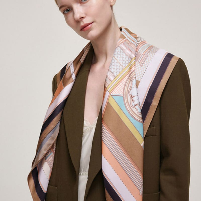 Saint Luxure Bourbon Purple Brown