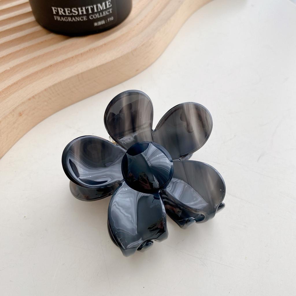 Flower Beautiful Design Acetate Hair Claw Clip Handcrafted For Women Trendy