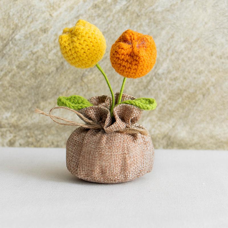 2025 Knitted Flowers Potted Cute Crochet Flowers Knitting Flower Wedding Guest Gift Crochet Rose Sunflower Table Decor