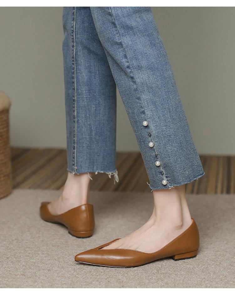 Fashion Ladies' Elegant Flat Shoes 2025 New Shallow Mouth Pointed Flat Sole Single Shoes for Women Comfortable and Simple Soft Soled