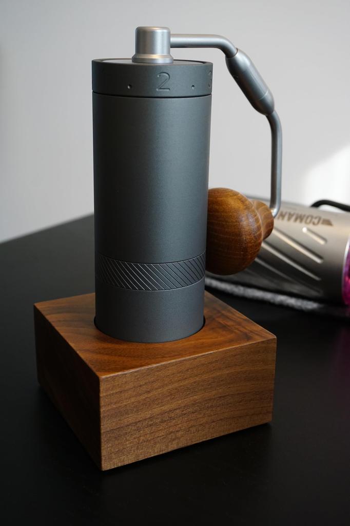 BERGBUCH Coffee Grinder Luxuriously Carved from Solid Fits Coffee Grinders Up To 53mm In Including the Timemore C3S and 1Zpresso Accessory Case Stand,