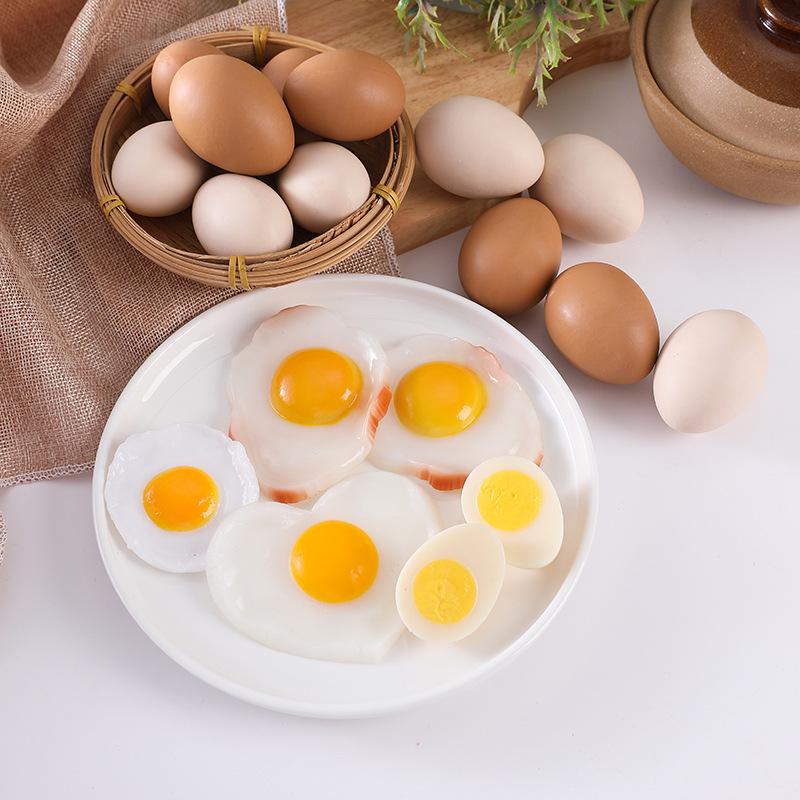 Egg Simulation Keychain: Duck, Braised, Fried, Baked, Sunny-Side Up - Creative Food Toy Pendant