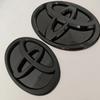 Modified Black Bottom Front Grille Badge Trunk Car Logo Suitable for Toyota RAV4 CAMRY COROLLA LANDCRUSER RAV4 VIOS SIENNA YARLS