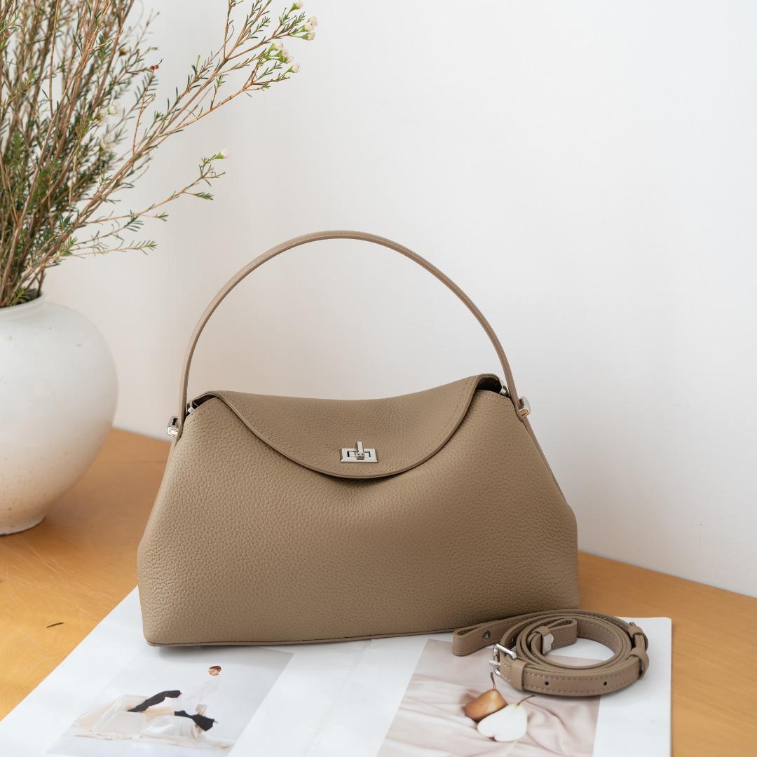 Korean Style Genuine Leather Crossbody Handheld Bag - Large Capacity, Soft Leather Commuter Bag