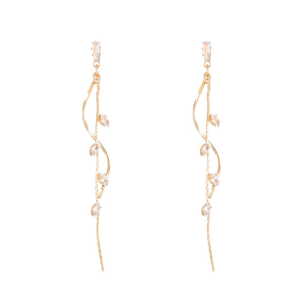 Long Chain Irregular Line Earclip Without Hole Earring for Women Simple Fake Piercing Earcuff Ear Accessories Zircon Party Gift