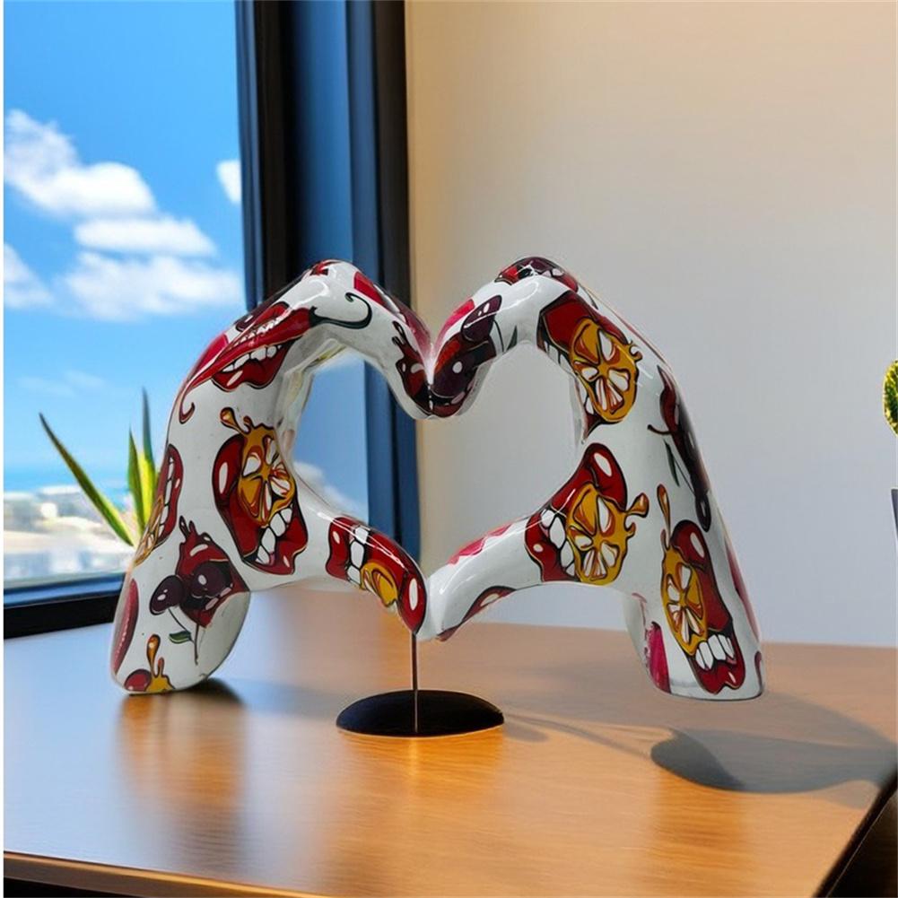 Personalized Heart Gesture Resin Statue Home Decoration Modern Art Hand Love Abstract Figurines Sculpture Wedding Desktop Decor