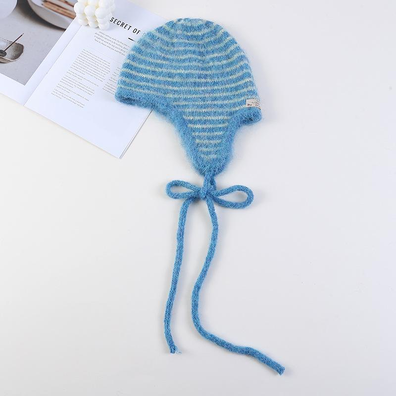 Retro Koreanischer Stil Mohair Gestreifte Strick Ohrenklappenmütze für Damen - Niedlich und Warm für Herbst/Winter