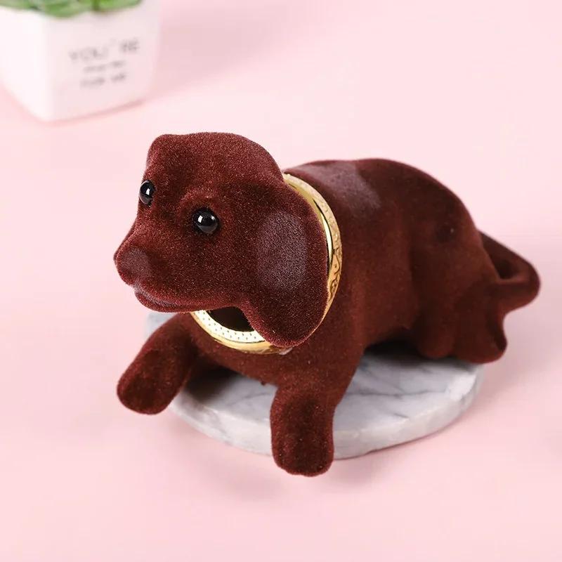 1Pcs Car Ornaments Shaking Head Dog Doll Car Dashboard Toys Cute Nodding Puppy Auto Interior Accessories Auto Decor Kids Gift LS