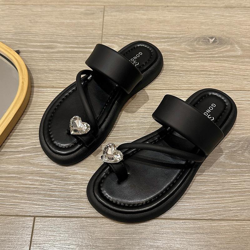 Thick-soled Toe Love Rhinestone Cool Slippers Women's 2025 Summer New Outer Beach Shoes