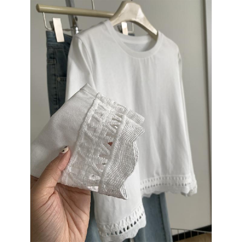 Hollowed-out lace hem pure cotton round-neck long-sleeve T-shirt for women, 2026 spring elegant Korean-style base shirt top