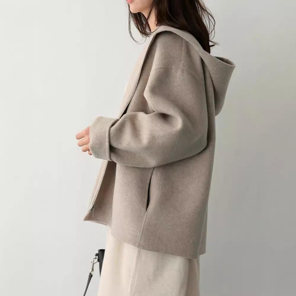 Women's Fall/Winter Korean-Style Hooded Wool Coat: Short, Loose-Fit, Solid-Color Casual Jacket for Petite Women