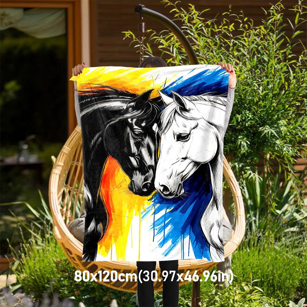 

1pc Horse Artwork Outdoor Flannel Blanket Soft Warm All-Season Throw for Sofa Bed Car Camping Office, Cozy Gift Idea1234S 80x120cm(31x47inch)