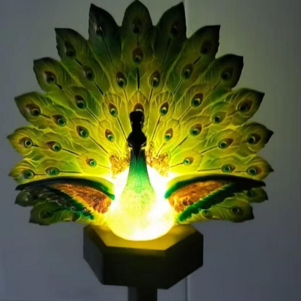 Waterproof Solar Garden Lights Energy Saving Resin Peacock Solar Stake Light Decorative Stake Outdoor Statue
