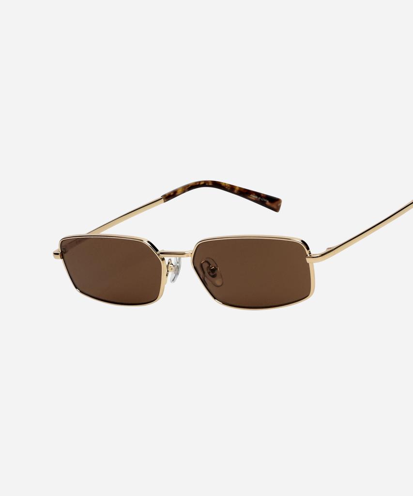 Neotelia Biyani · S-Brown