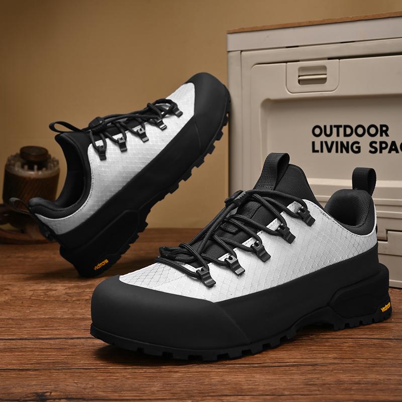 Fashion New Men's Breathable Mesh Sports Shoes Lightweight Running Sneakers Casual Walking Shoes Non-Slip Gym Training Shoes for Men