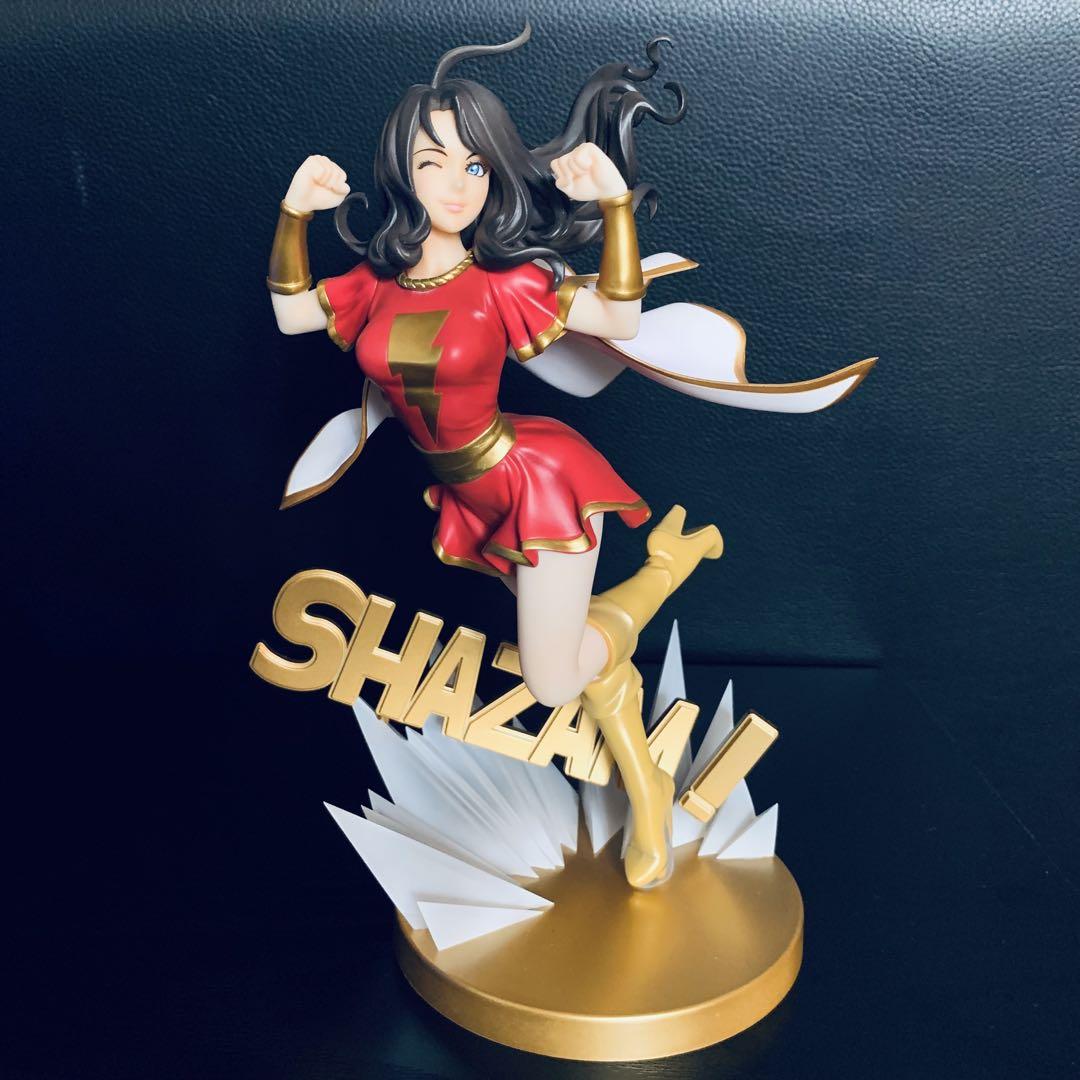 

[USED] Kotobukiya SHAZAM Mary Figure